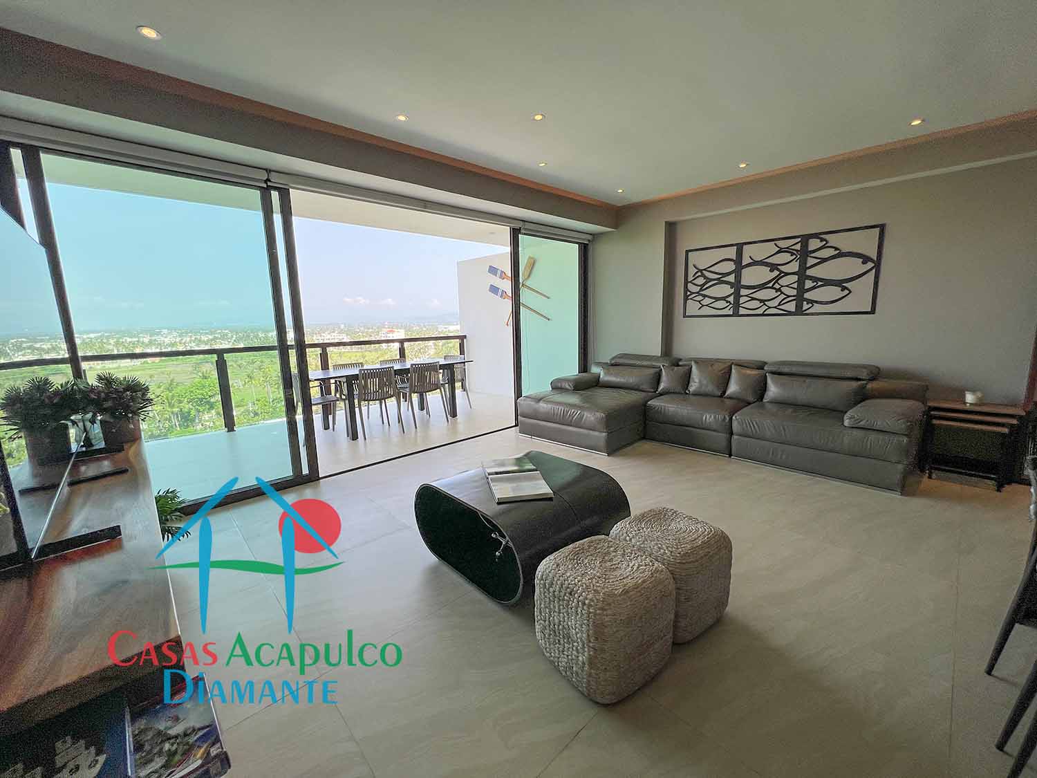 La Isla Emerald D 10 La Isla Emerald D 10